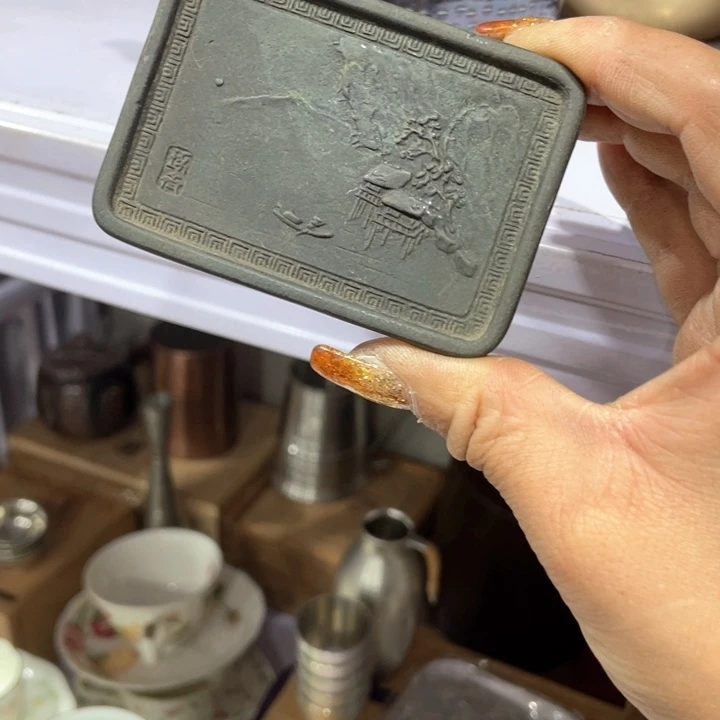 青*新亿阁中古商品无售后