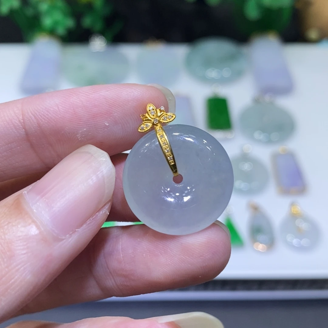 翡翠18K金镶嵌吊坠(不含链)