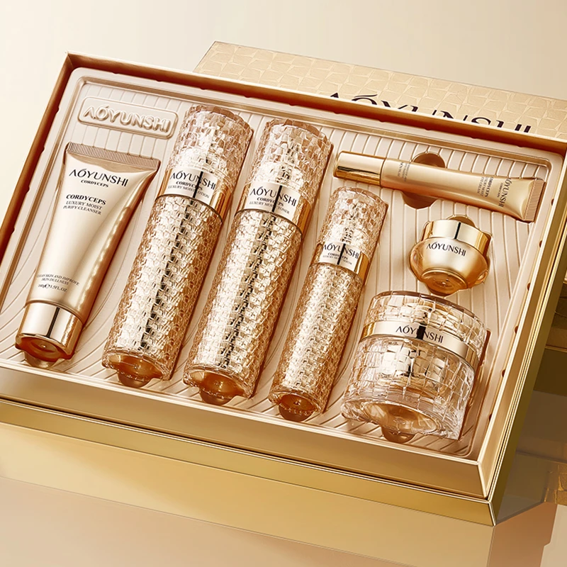 澳韵诗虫草奢润焕颜保湿美肌套盒