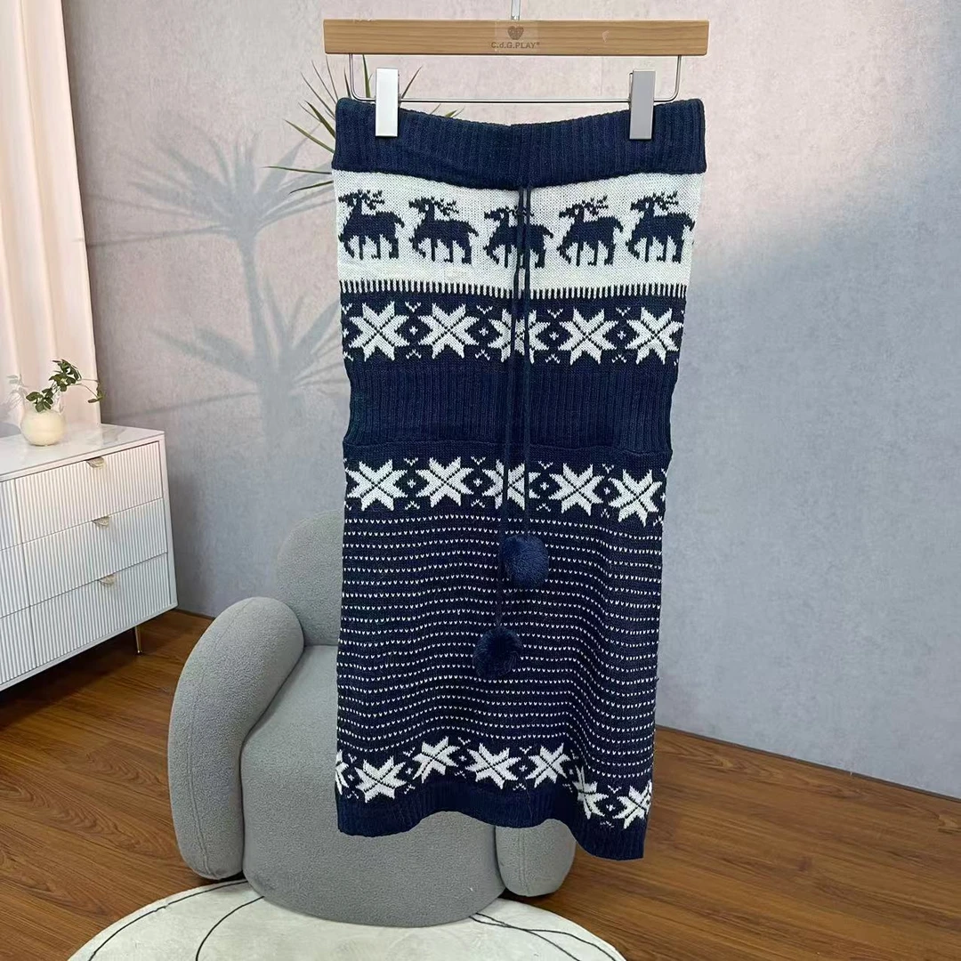 尚系列   Z445  女装时尚撤柜针织半身裙深蓝色