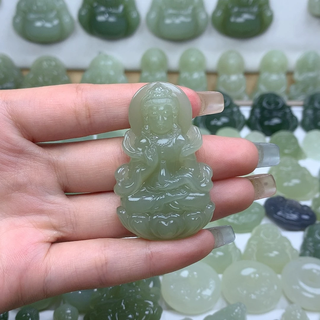 【闪购商品】颈饰未镶嵌和田玉