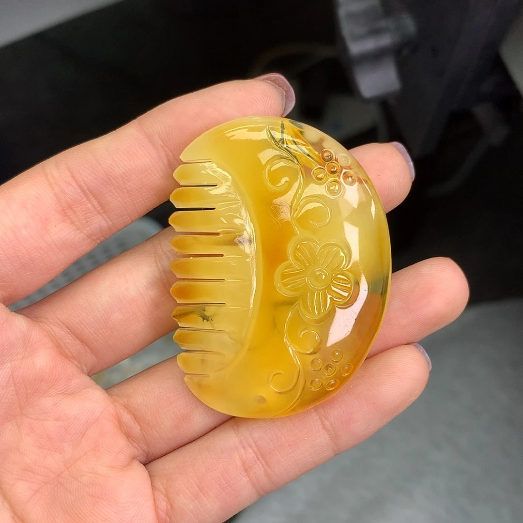 琥珀未镶嵌珠宝奇石