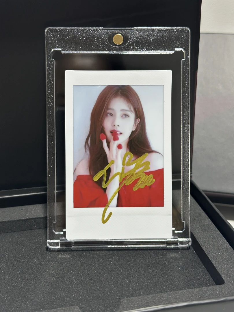 Z1687【白鹿】 签名正品拍立得照片 白边