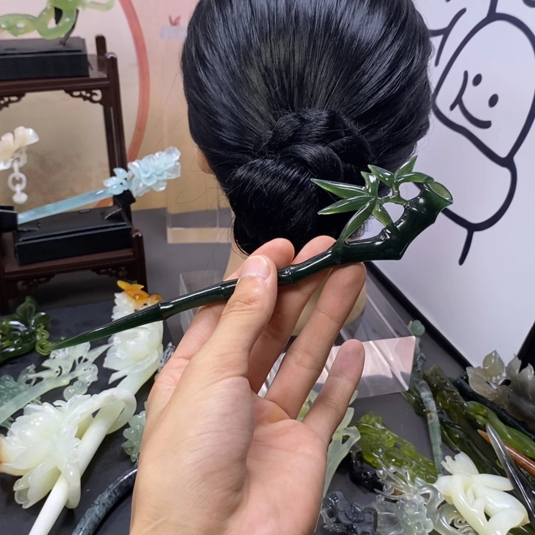 旷****合金蛇纹石玉发饰