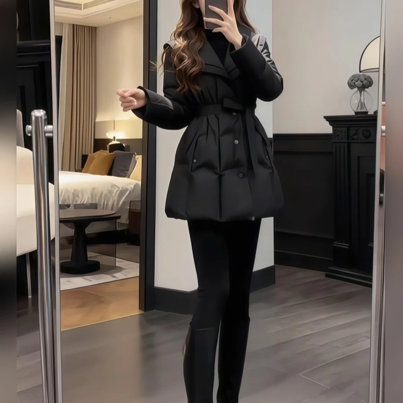 罗芬面料故事旗舰店女装冬季翻领羽绒服搭打底衫搭显瘦牛仔小黑裤