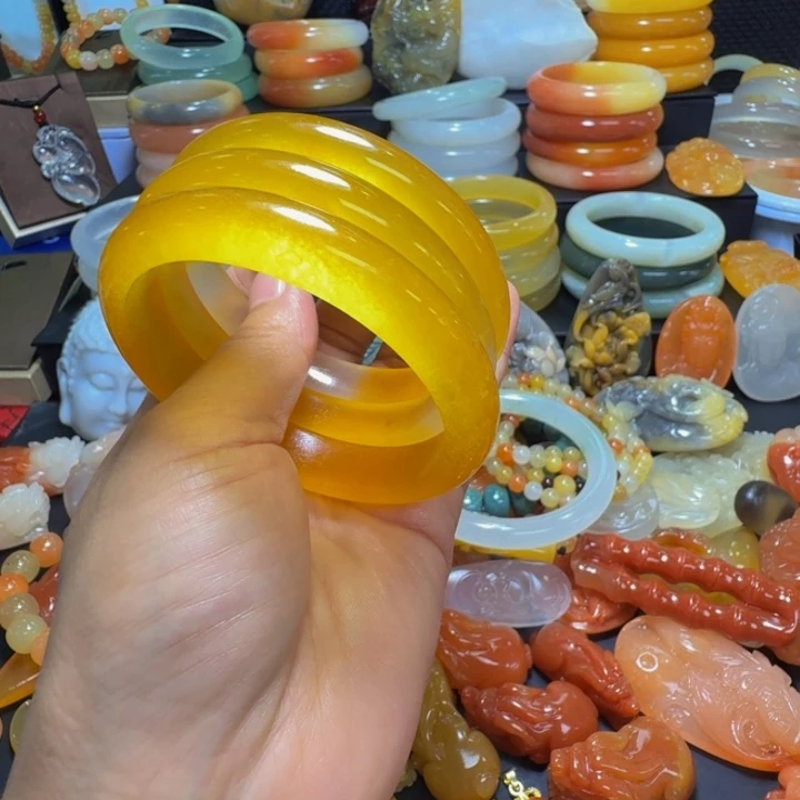 琢***缘石英岩玉未镶嵌吊坠吊坠吊坠吊坠