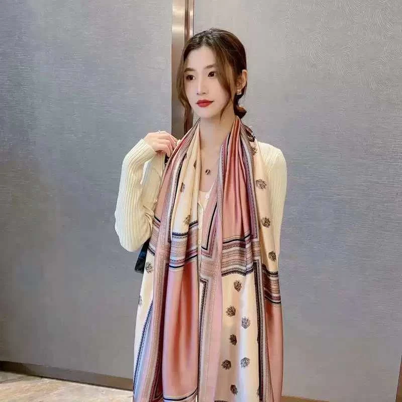 丽锦缎四季时尚百搭女围巾长款