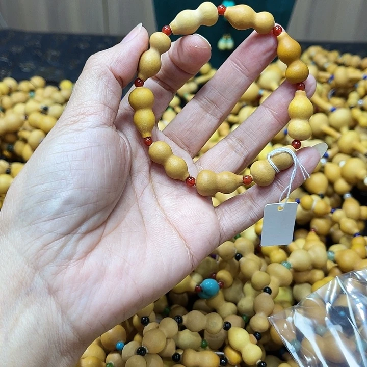 大叶紫檀（黑酸枝木类）
