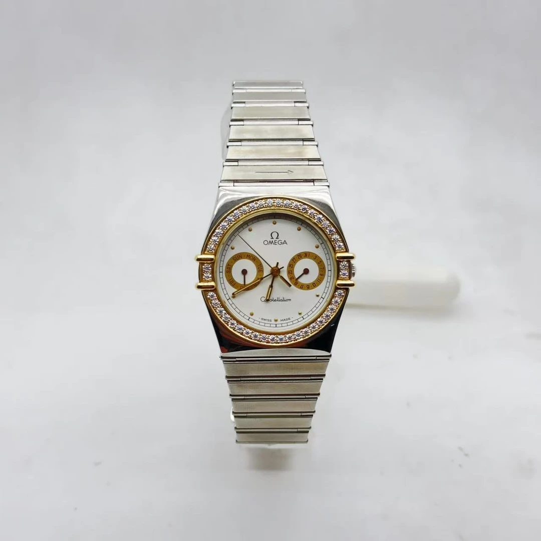 95新 Omega/欧米茄 星座系列/女士石英腕表/32.5/07387/后钻
