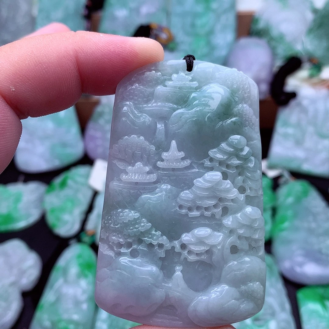 吊坠(不含链)未镶嵌翡翠