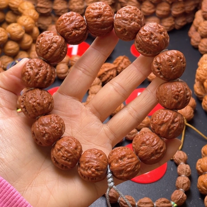 文玩核桃吊坠矮壮粗筋方墩