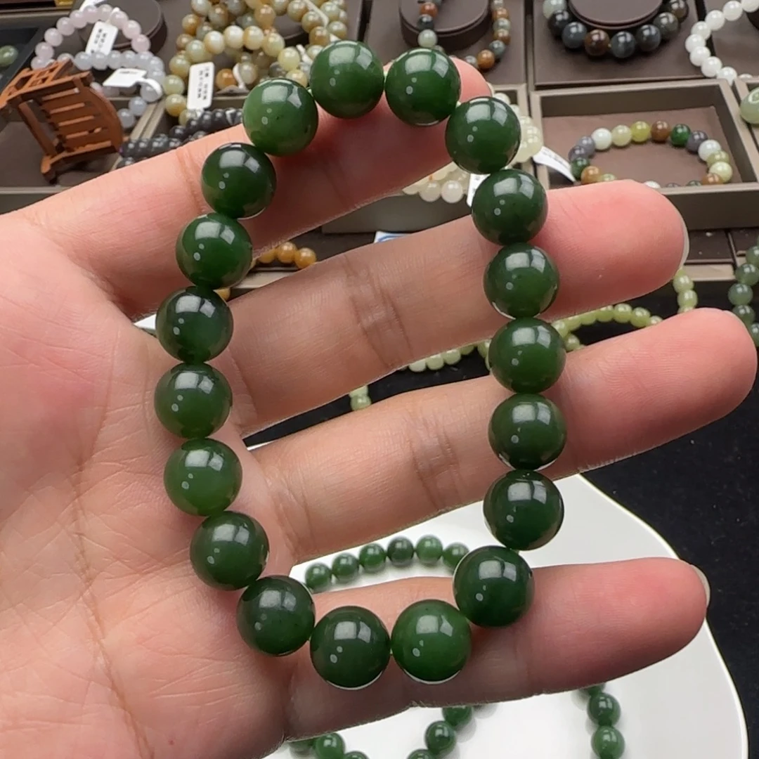 和田玉未镶嵌手链卡10俄料辣阳绿微微黑，48