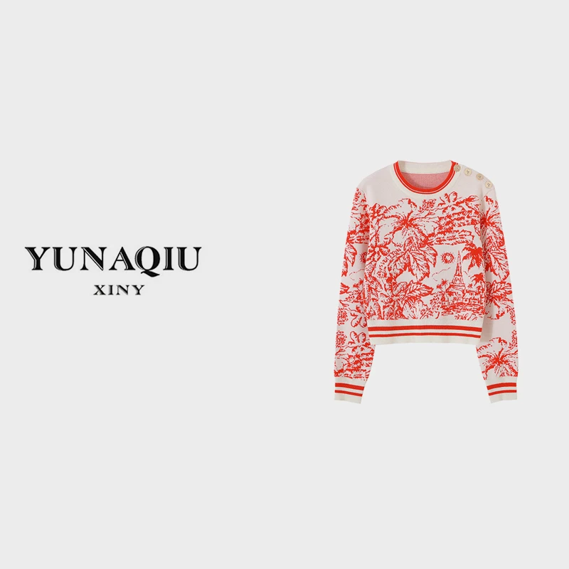 YUNAQIU春季运动休闲时尚宽松圆领设计师套头长袖针织衫-8249