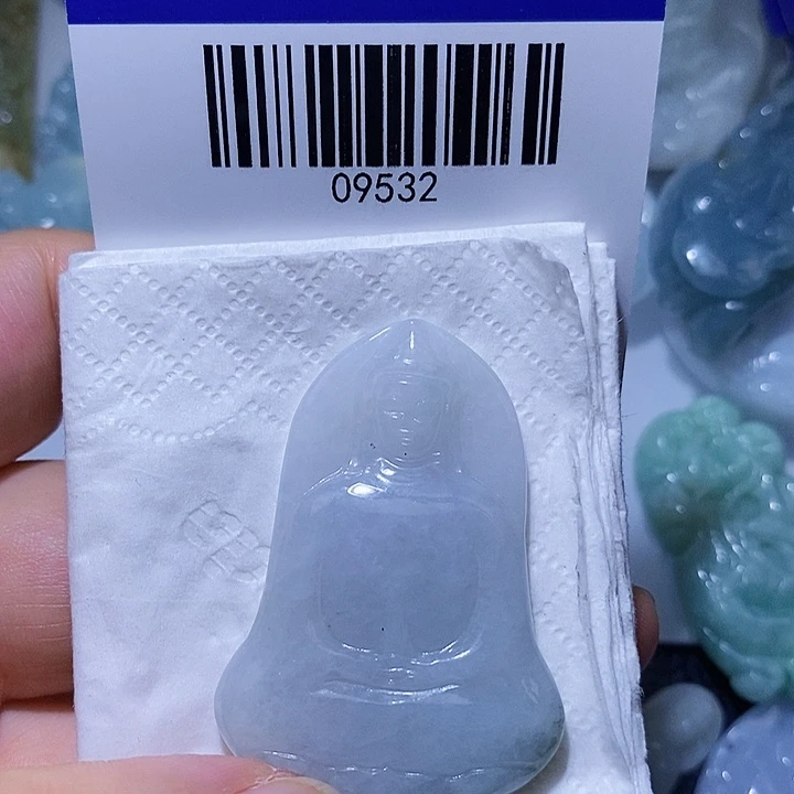 翡翠未镶嵌颈饰天光墟翡翠市场现金代购