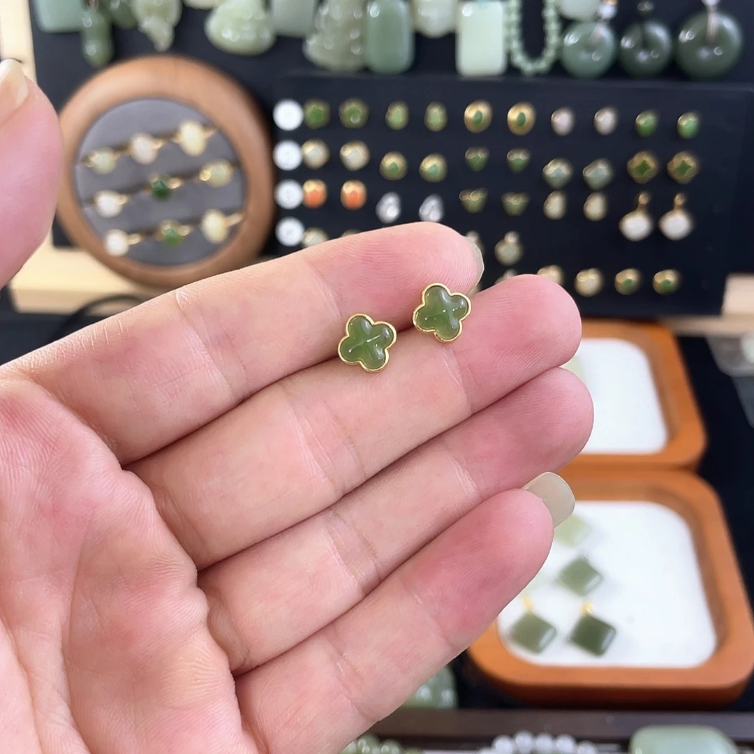 和田玉银S925镀金镶嵌颈饰