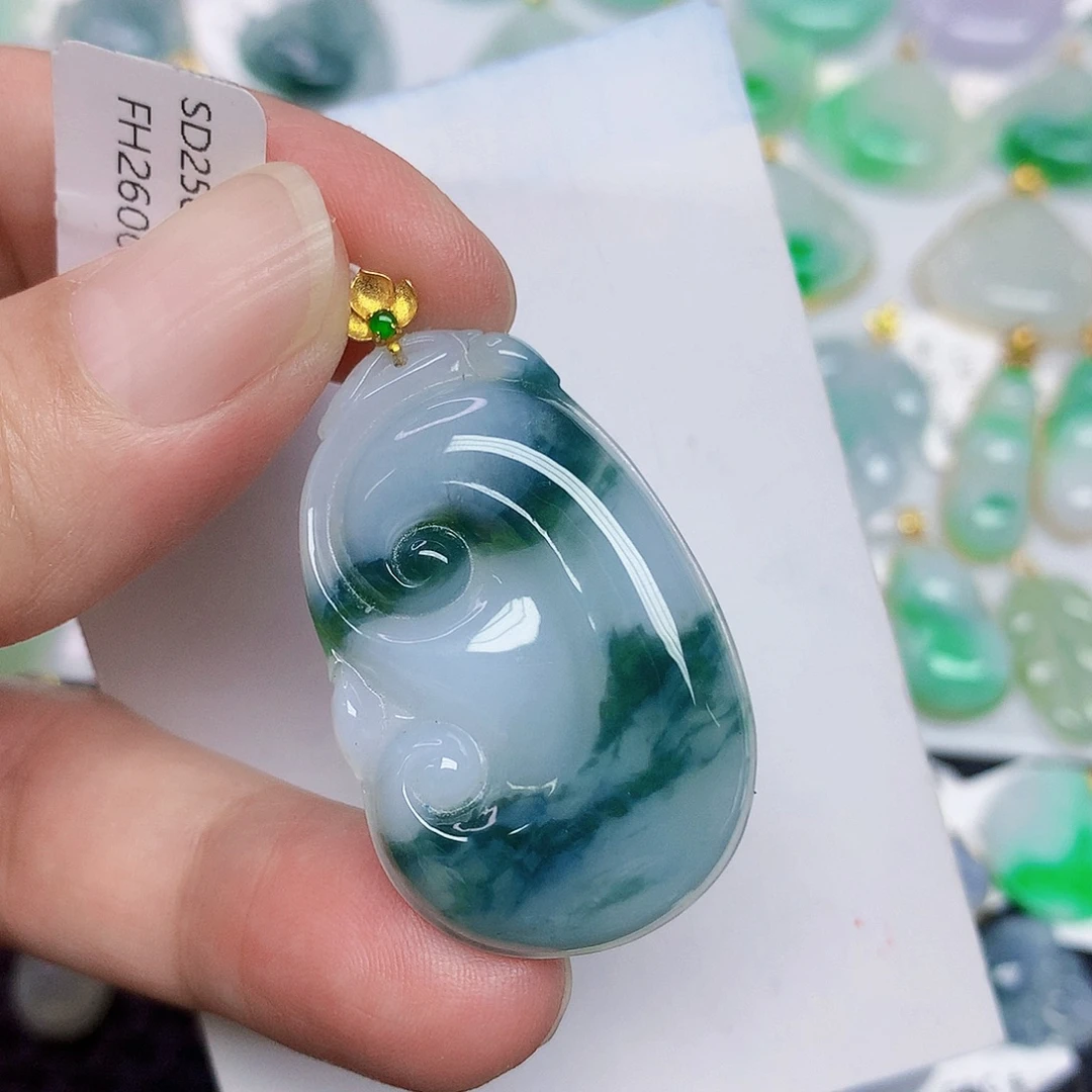 翡翠18K金镶嵌颈饰4577899