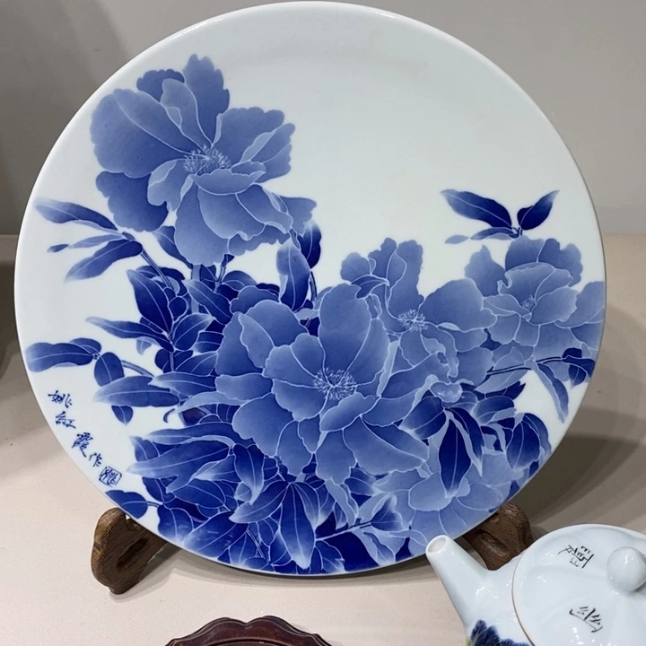 杯红霞青花汾水作品