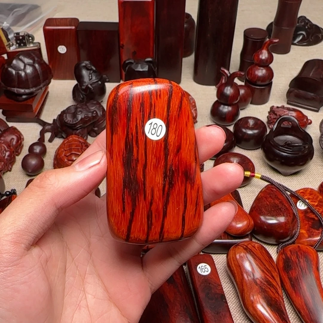 檀香紫檀（小叶紫檀）日****生