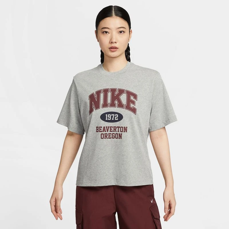 【劲浪体育】耐克 Nike Sportswear 女子宽松复古T恤IH0825-063