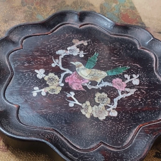 c b m k v m m v m v k