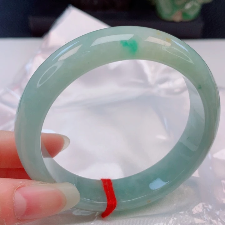 翡翠未镶嵌手镯55圈