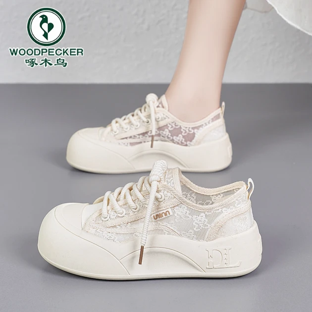 啄木鸟女鞋2025夏季新款网面单网镂空蕾丝透气百搭小白鞋厚底板鞋