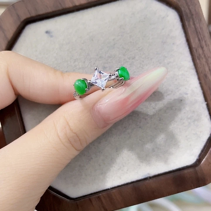 翡翠未镶嵌颈饰天然翡翠Ａ货