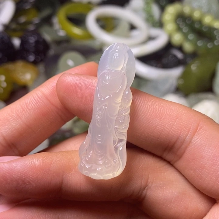 岫玉岫玉颈饰未镶嵌