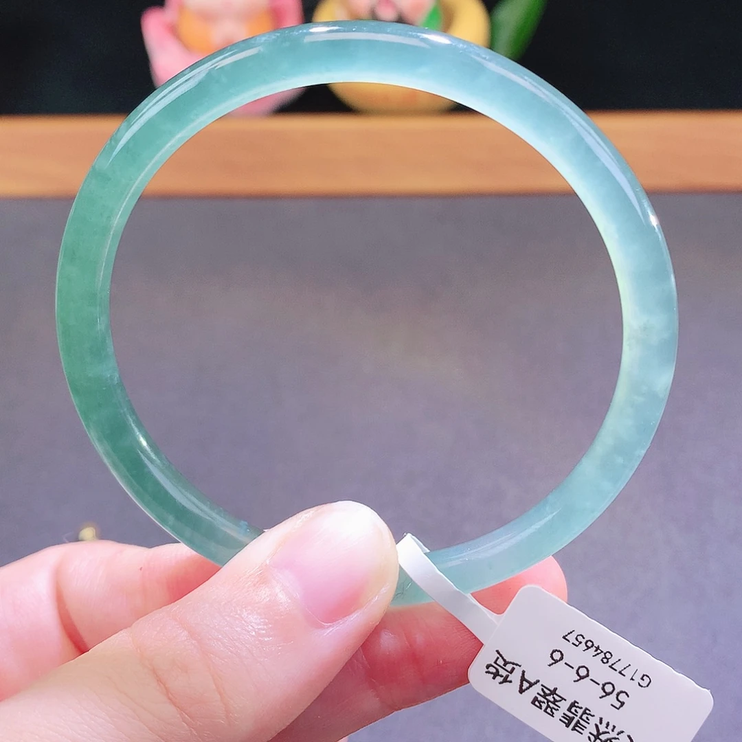 翡翠未镶嵌手镯天然翡翠