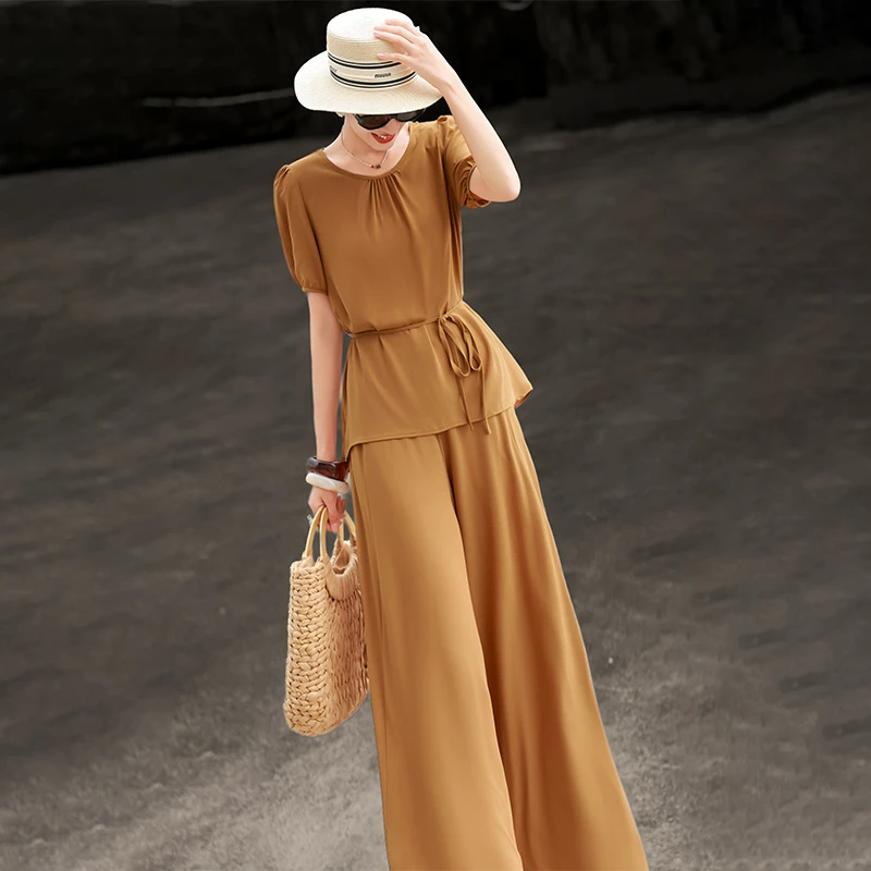 MEXCOCO/兰瑟儿新款轻奢时尚纯色圆领上衣阔腿裤套装夏105XO0874