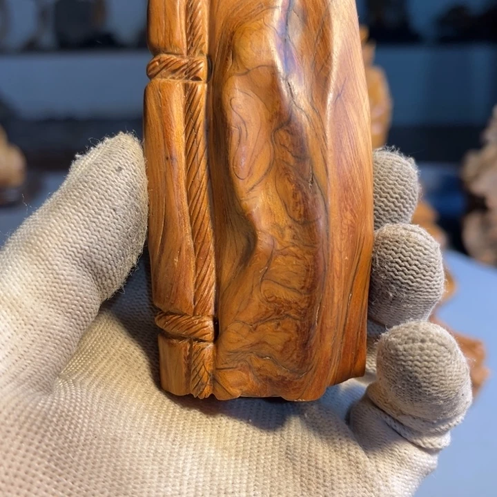 柏木（崖柏）根雕工艺摆件