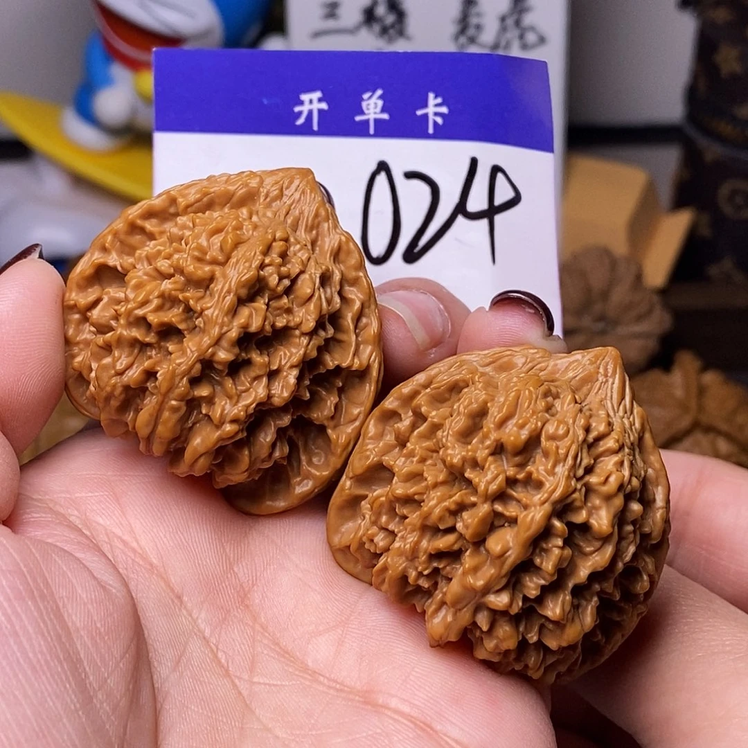 吊坠桃核文玩核桃满天星43全品n