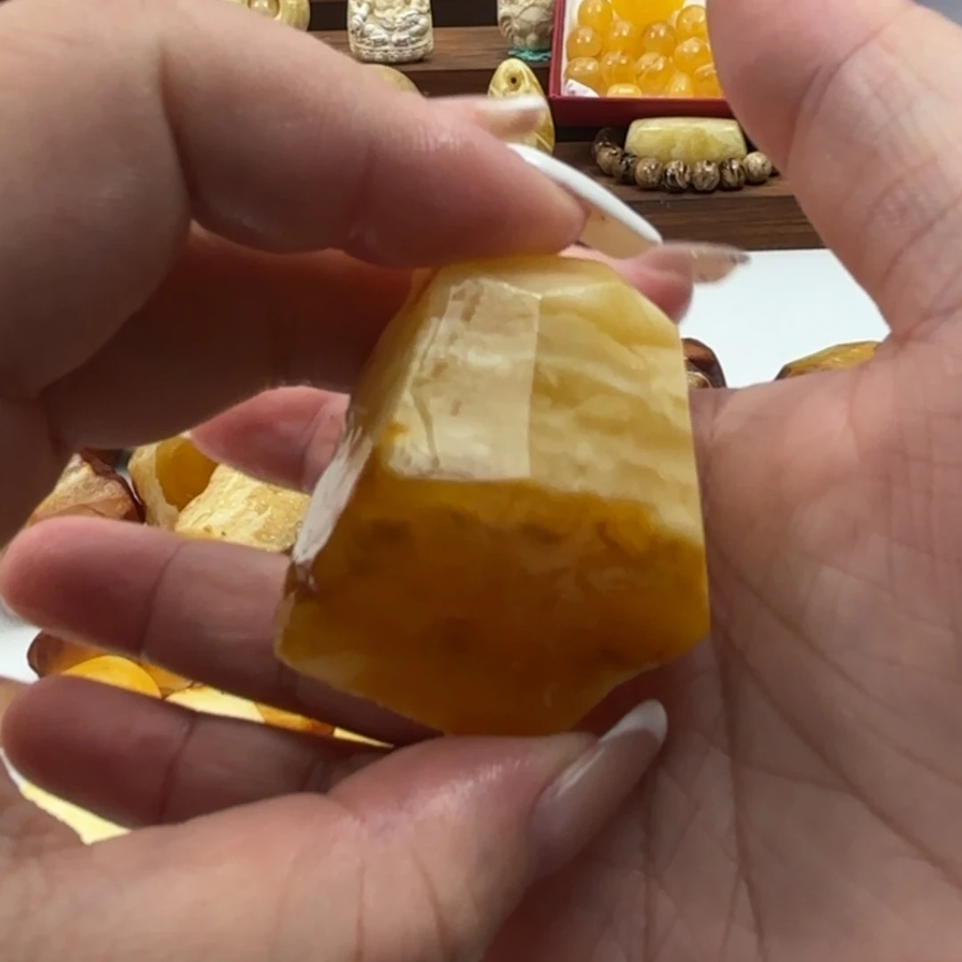 太***呀未镶嵌定制琥珀蜜蜡
