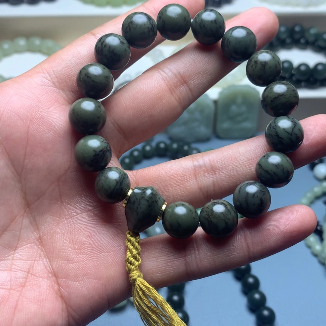 和田玉未镶嵌手链