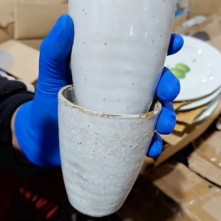 用***2盘子碗茶壶啥都有