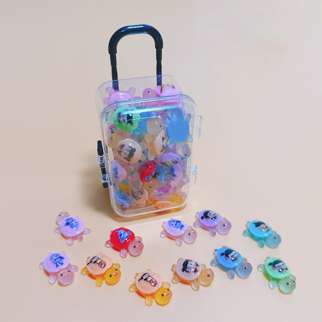 哪吒小乌龟夜光敖丙太乙可爱卡通行李箱收纳桌面摆件学生玩具礼物