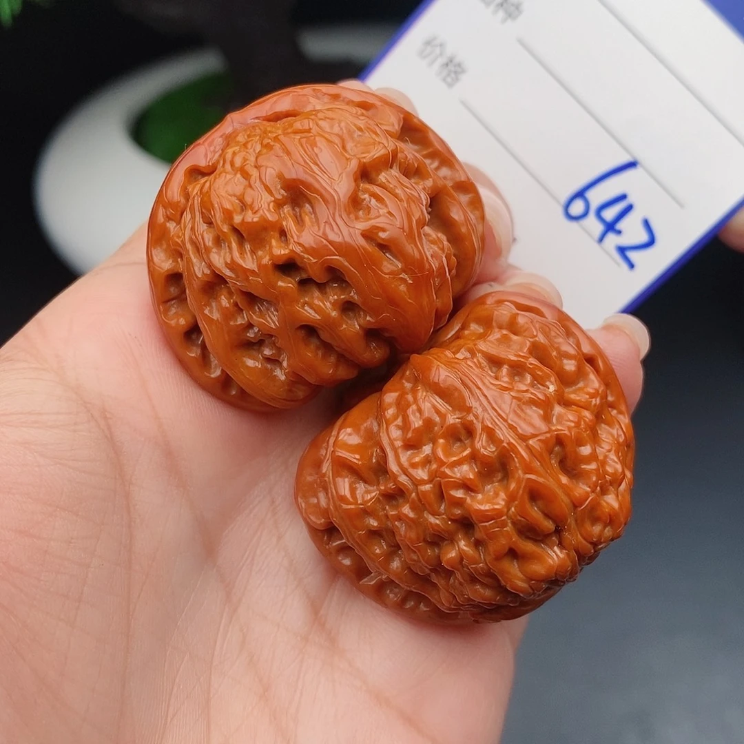 把件文玩核桃39球白642