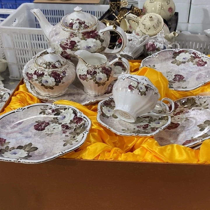 瓷片整套，1111111111111121带礼盒