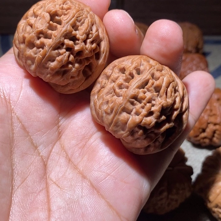 微***物把件文玩核桃核桃