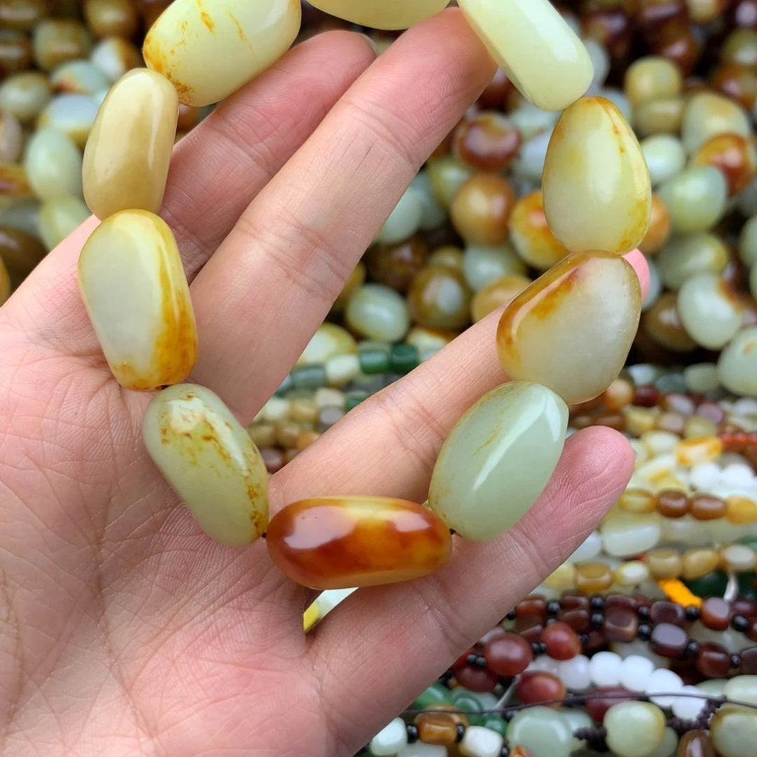 和田玉未镶嵌手链