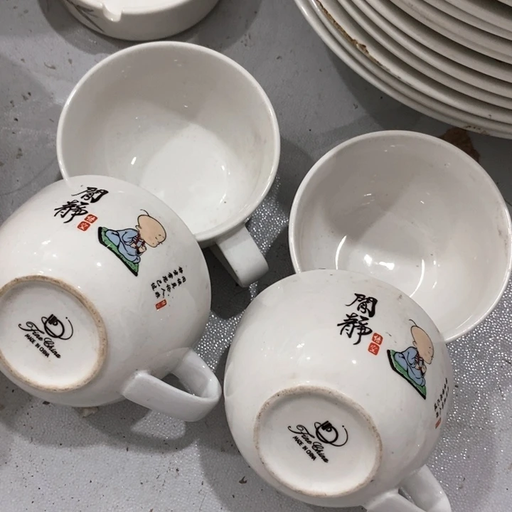 瓷片强化瓷茶杯四个约100ml