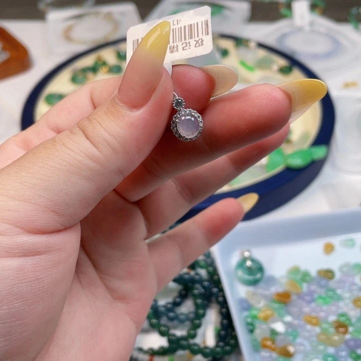 翡翠银S925镶嵌颈饰