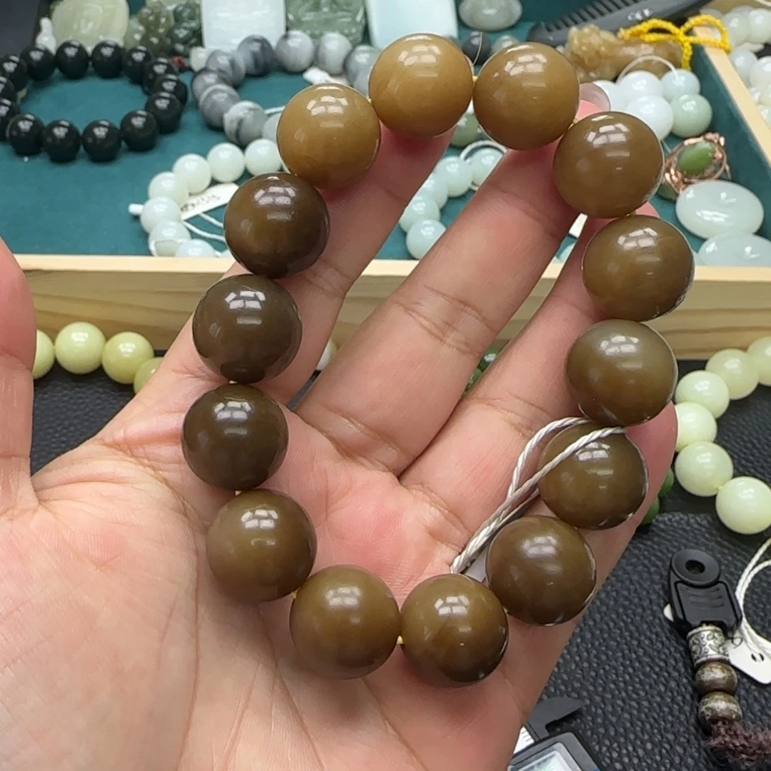 和田玉未镶嵌手链