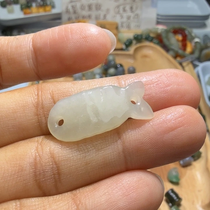 和田玉未镶嵌珠宝半成品