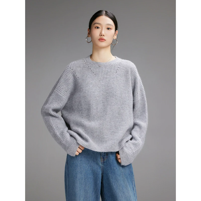棉仓3461405002-大身花式针型宽松软糯毛衣女含羊驼毛 秋冬拉毛感