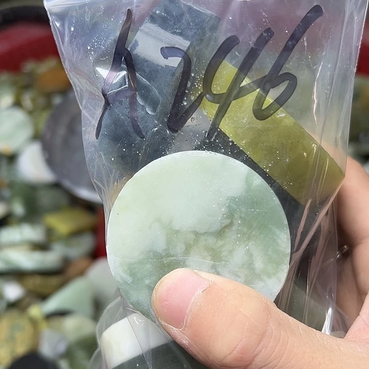 沉***今蛇纹石玉未镶嵌鱼缸石，盆景石