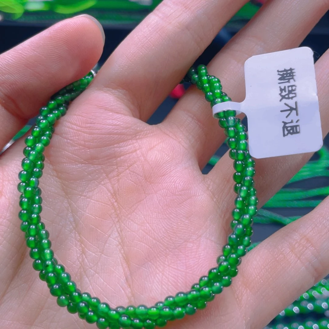 翡翠项链未镶嵌，q