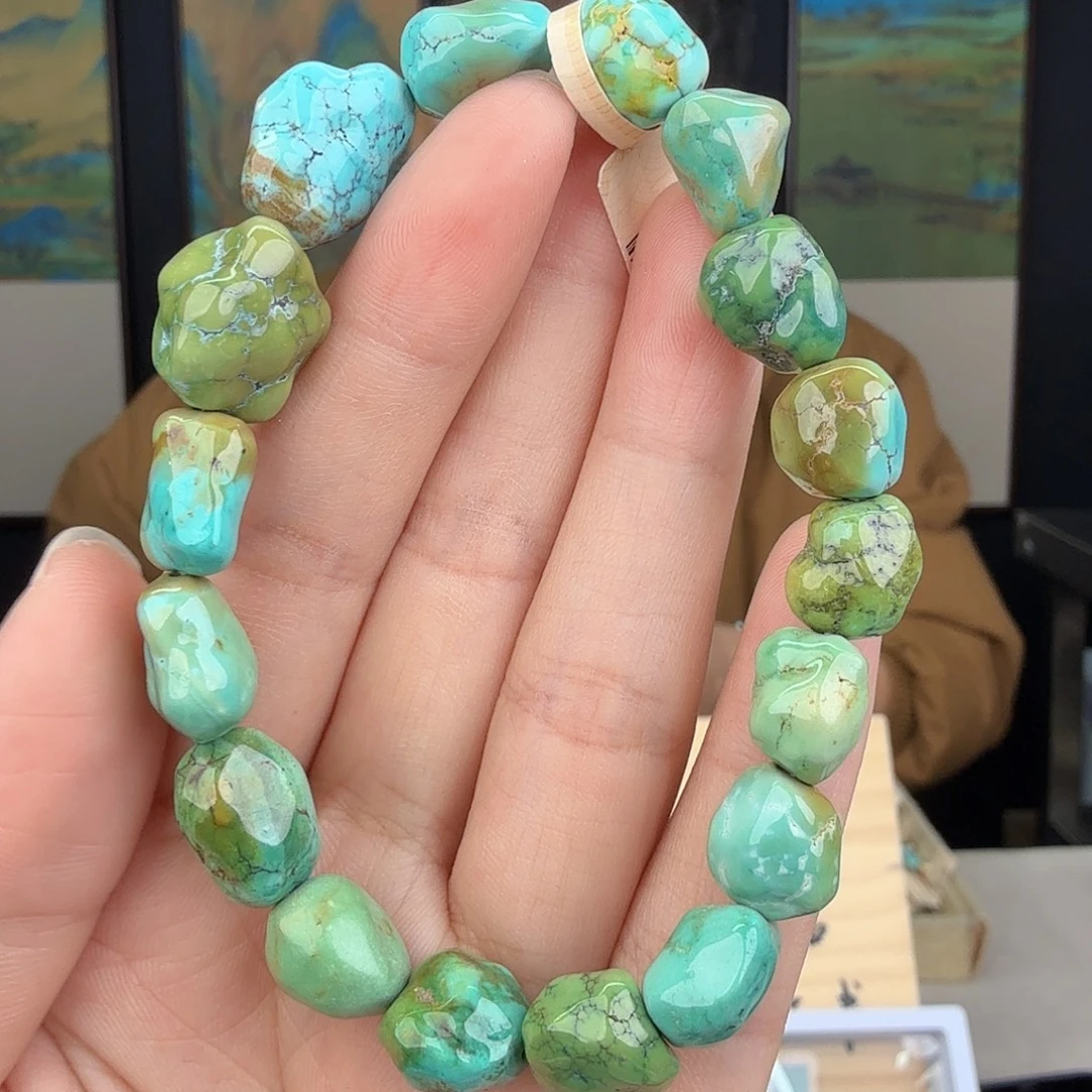 绿松石未镶嵌珠宝奇石