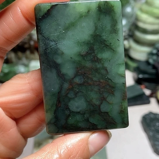 未镶嵌和田玉（糖玉）珠宝半成品