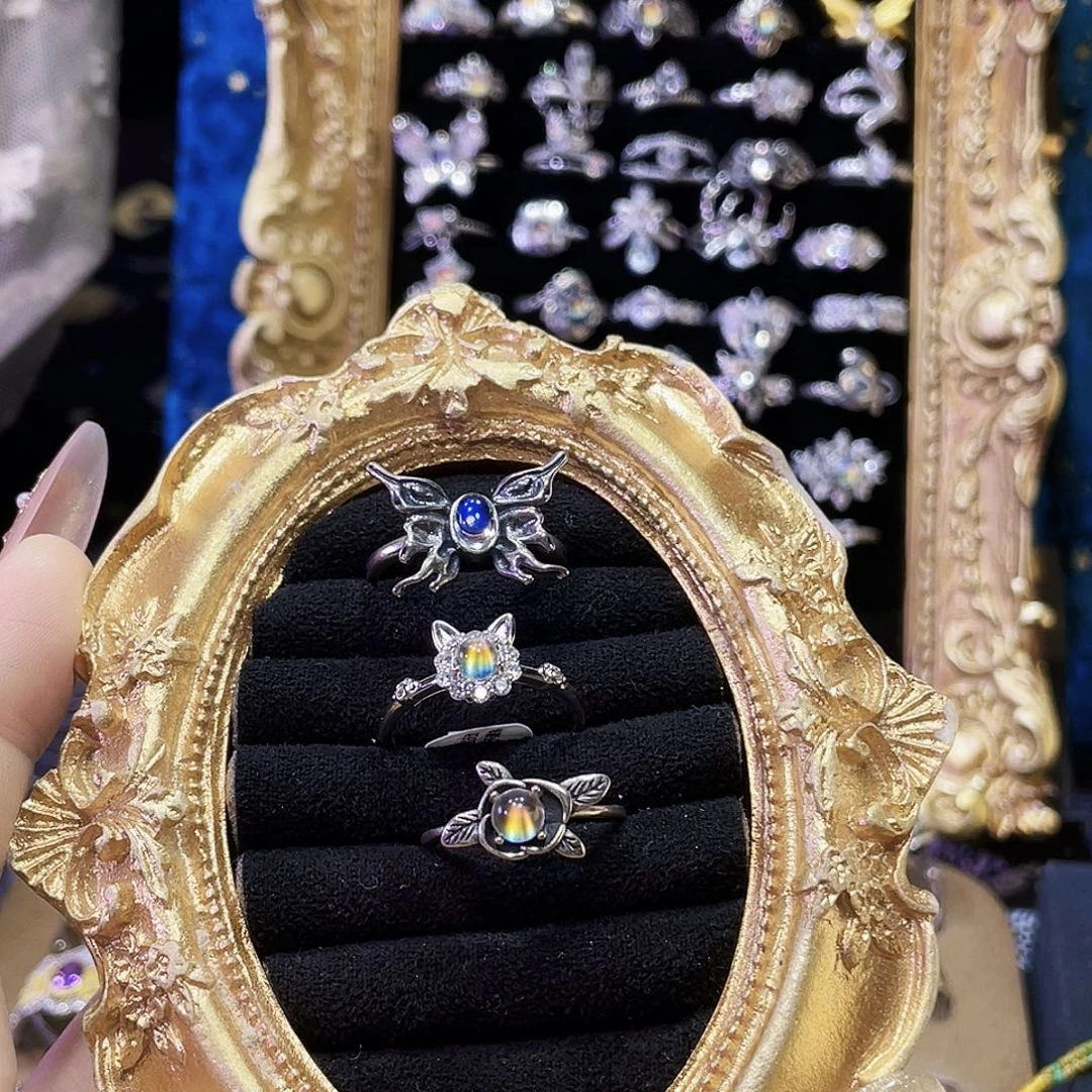 桃****925银马岛月光蓝月光戒指